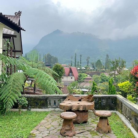 Gubuk Ndeso Bromo Exterior foto