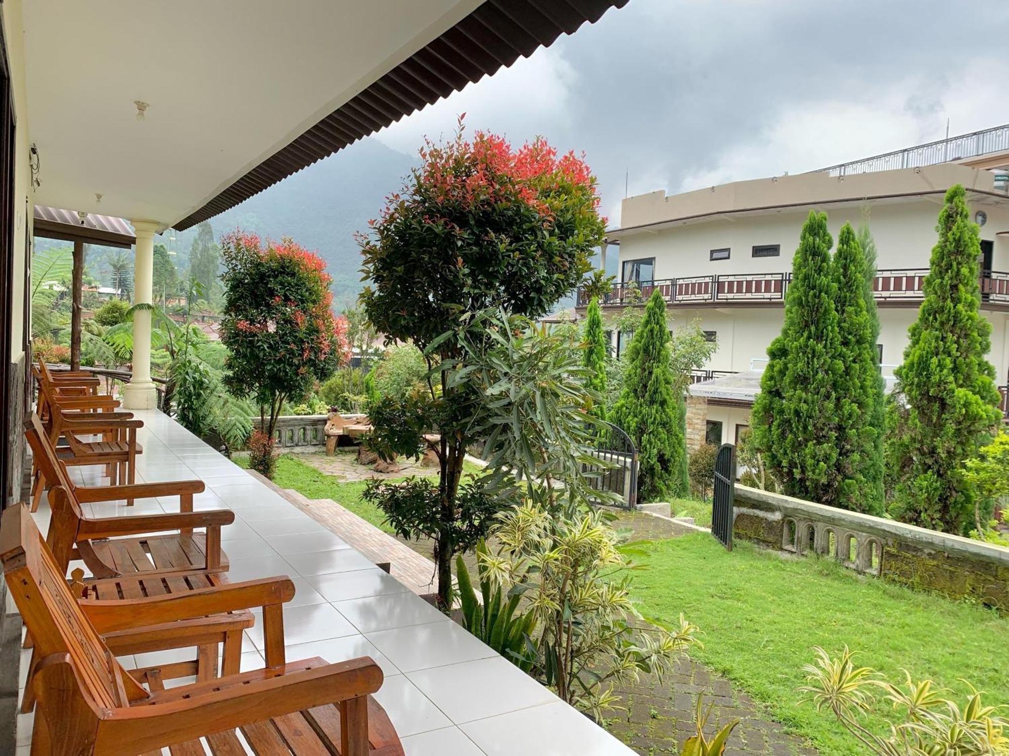 Gubuk Ndeso Bromo Exterior foto